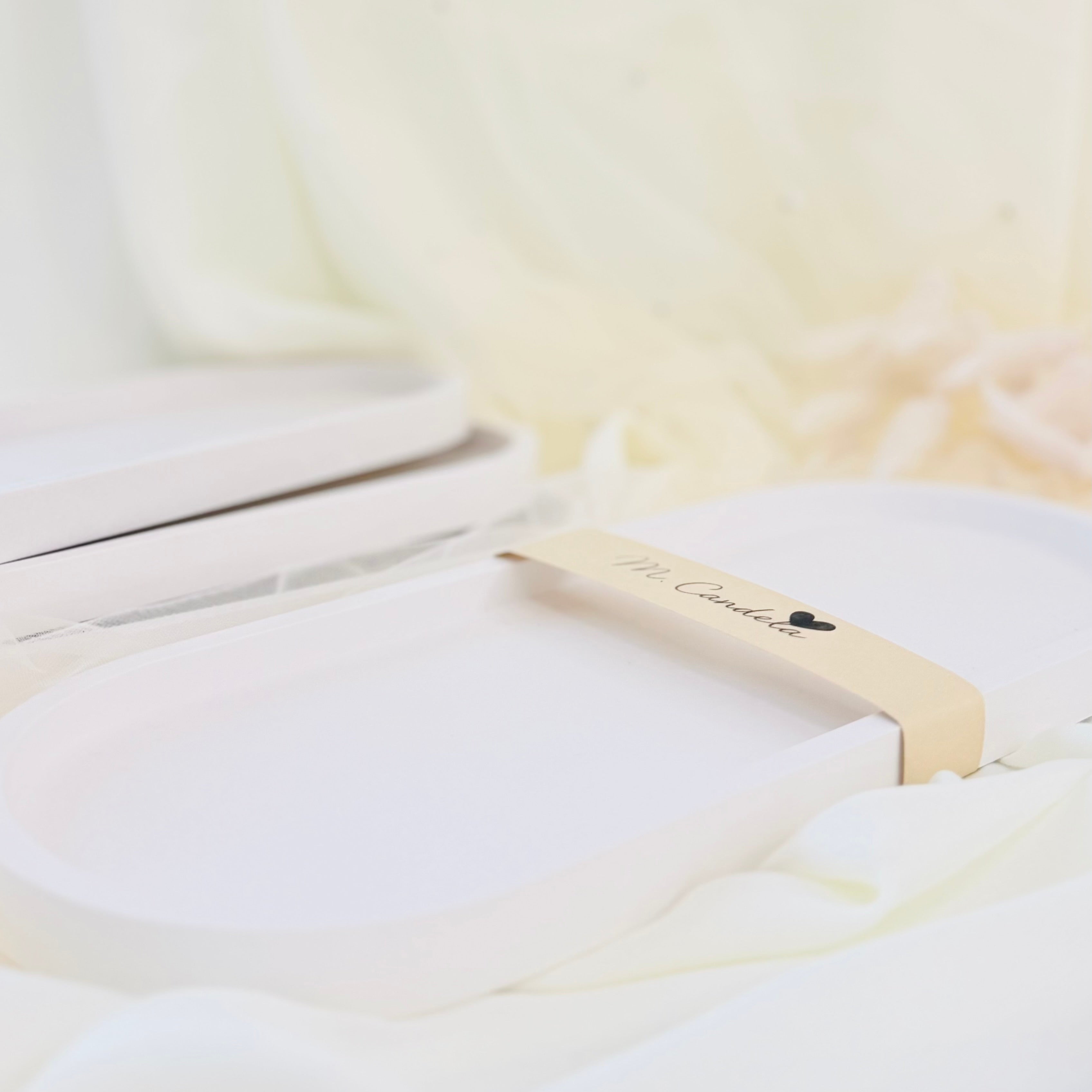 Vaso decorativo in ceramica